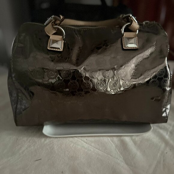 Michael Kors Reflective Metallic Duffle Bag - Vintage - Picture 8 of 12
